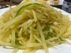 -乡土特色.冷锅鱼.牦牛肉汤锅