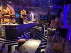 -Darling Queen·Mini·Live·House