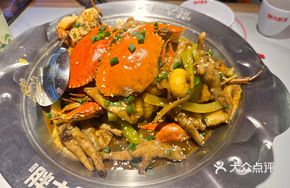 Crab and Pork Stew with Salted Egg Yolk