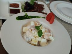 鲜果沙拉虾球-水月周庄铂尔曼酒店-水月荟中餐厅