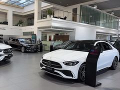 -上海星瀚奔驰4S店(红柳路店)