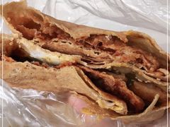 -正宗杂粮煎饼香软鸡蛋饼