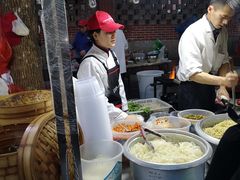 自助取餐区-郭阿姨月亮馍