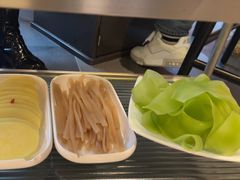 -三只耳冷锅鱼火锅(玉林店)