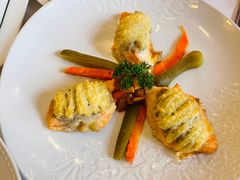 蘑菇烤虹鳟鱼-莫斯科餐厅