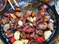 -老东镇啤酒屋海鲜加工·蒸汽海鲜·海鲜烧烤(台东店)