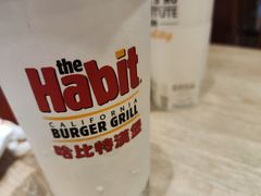 -The Habit Burger Grill 哈比特汉堡(爱琴海店)
