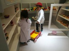 -KIDults童伴儿亲子餐厅(达美中心广场店)