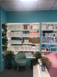 -斐尔国际皮肤管理中心