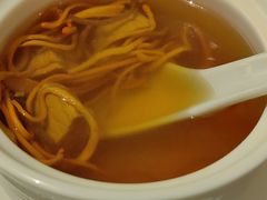 -上海虹桥祥源希尔顿酒店