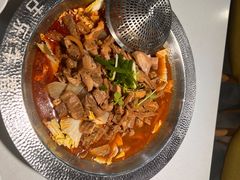 -老王全牛宴·鲜牛肉牛杂火锅(总店)