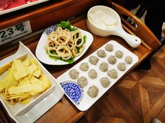 -楼外楼大刀肉传统火锅居(博学路店)