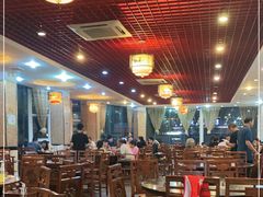 大堂-九尺赵老四鲜鹅肠火锅