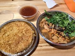 -柳州肥姨妈大骨螺蛳粉(东靖路店)