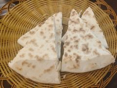 -蓝田九大碗民俗食府(蓝田店)