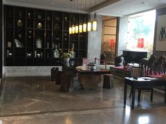 -铂逸梦秦酒店(横店梦幻谷店)