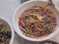 -乔阿马·江南味·驴肉香(龙湖华泾天街店)