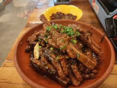 -霄汉牛三鲜湖北砂锅菜(万松园2店)