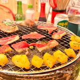 “新年的第一顿深夜烤肉”