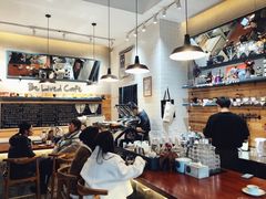 大堂-Be Lived Cafe比例咖啡(摩天轮店)