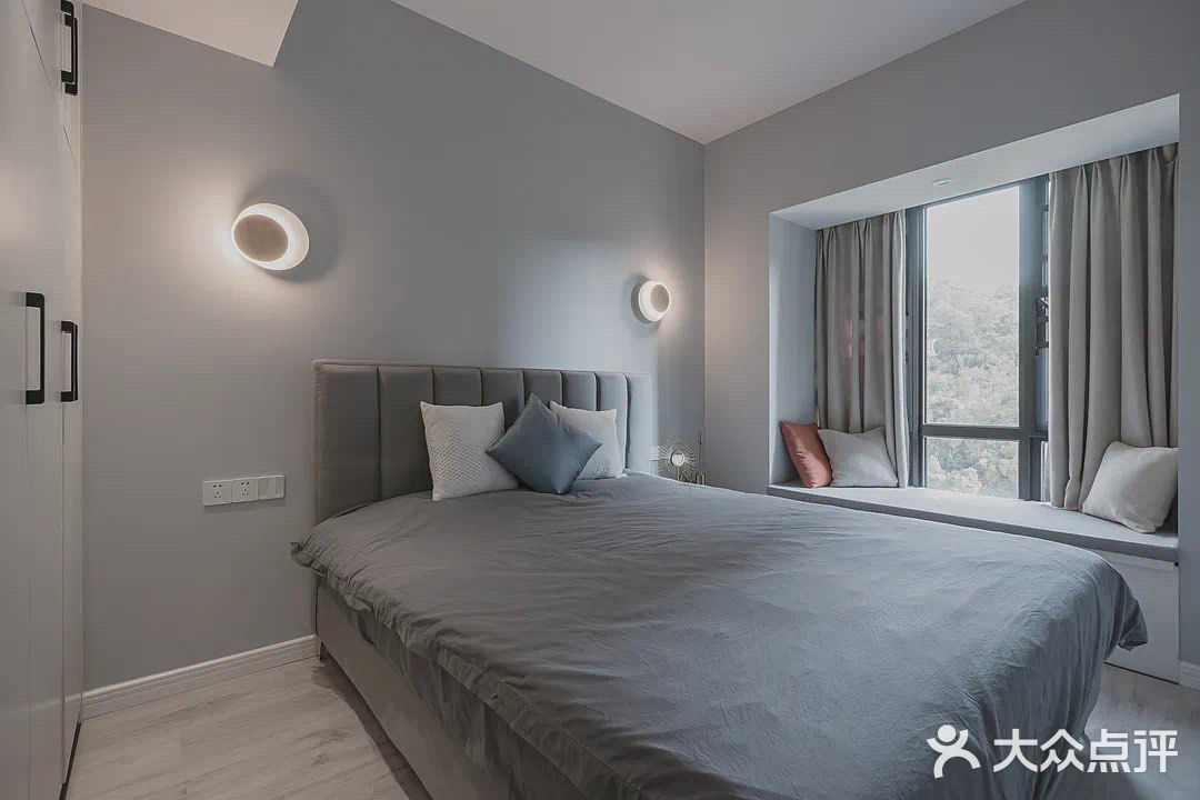 4室2厅3卫跃层里的那些通天柜