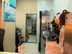 -CoCo都可(美兰湖大润发店)