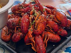 -松哥油焖大虾.小龙虾.黑鸭煲(海岸城店)