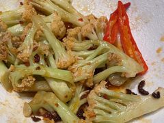 -渔语鱼酸菜鱼新川菜(来福士店)
