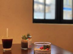 -Fridi Patisserie Cafe