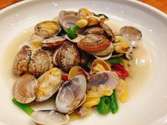 -侬佳蒸菜馆(听潮店)