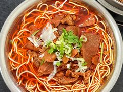 -薛记襄阳香辣牛肉面(平安路店)