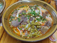 -肇兴特色牛肉粉