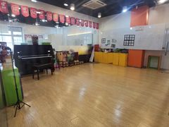 -美育少儿中国舞·钢琴·声乐艺术中心(枫蓝购物中心店)