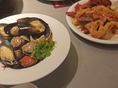 -山焱·炭火自助烤肉(周浦万达店)