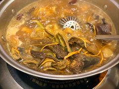 -丫丫汤膳打边炉(宏府408坊店)