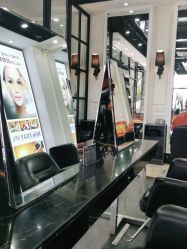 -风向标WIND VANE SALON