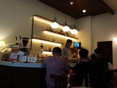 -Café Monson