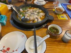-大鼎石锅鱼(春江里店)
