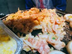 招牌酸菜猪五花肉-北京小炮儿炙子烤肉·铜锅涮肉(珠江路店)
