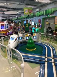 -莫莉幻想儿童乐园(深圳南山欢乐颂店)