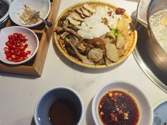 -三个椰子·现砍椰子鸡(金源CBD店)