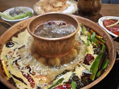 -滇翁·云南酸菜牛肉火锅(合肥首店坝上吾悦广场店)
