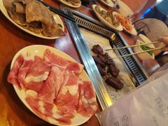 -金滏山烤肉·海鲜·火锅自助餐厅(镇江万达店)