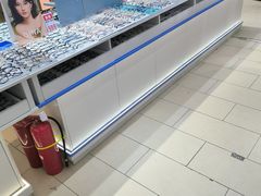 -美式眼镜·授权蔡司.依视路.尼康.豪雅.明月(南翔印象城店)