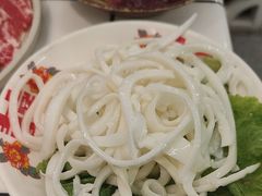 -扎起市井老火锅(乐山总店)