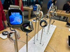 -Apple零售店(华贸购物中心店)