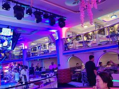 -巴特餐饮6加1音乐餐吧·新疆菜