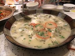 -兔行天下-鸿鹤鲜锅兔(中海国际店)