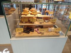 面包甜点陈列柜-麦当劳(苏宁广场店)