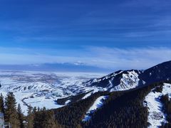 -丝绸之路山地度假区滑雪场